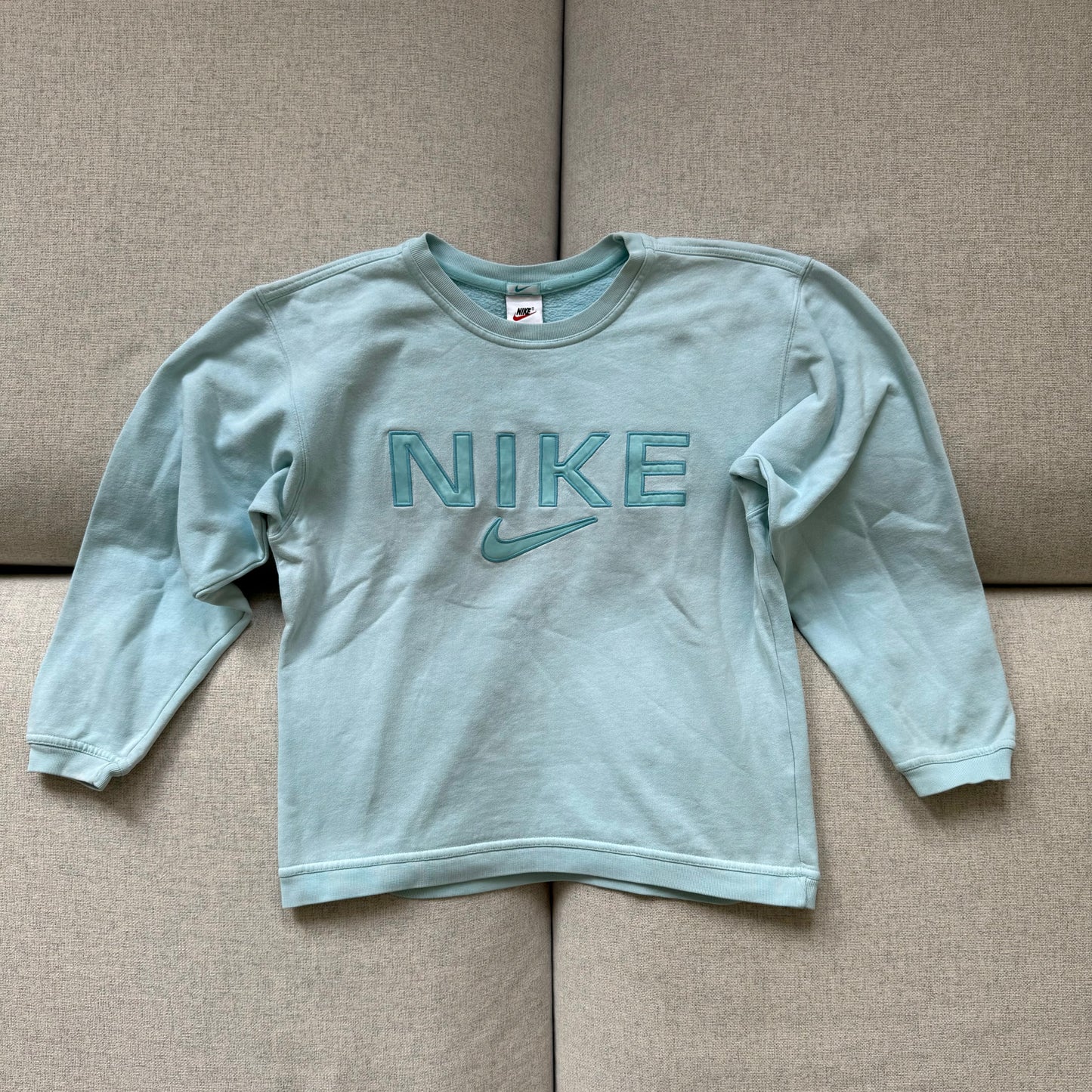 Nike sweater (XS)