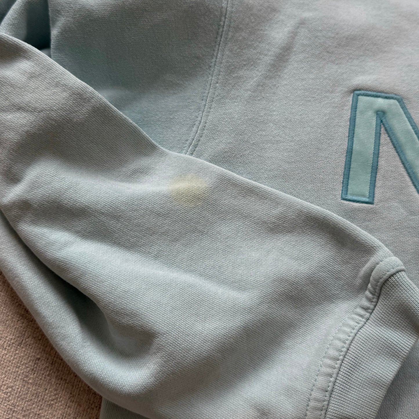 Nike sweater (XS)