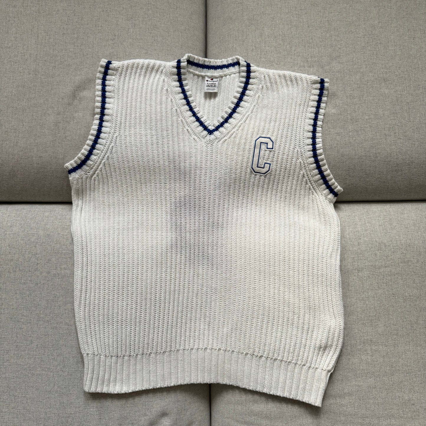 Champion RARE knit vest (XL)