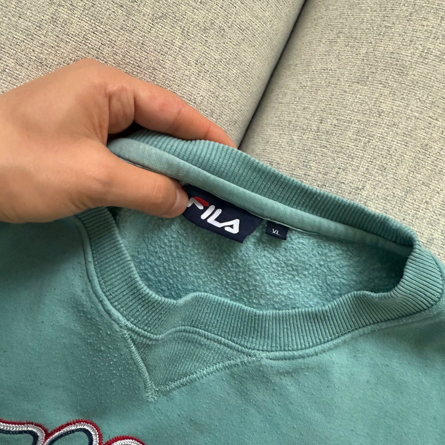 Fila sweater (L)