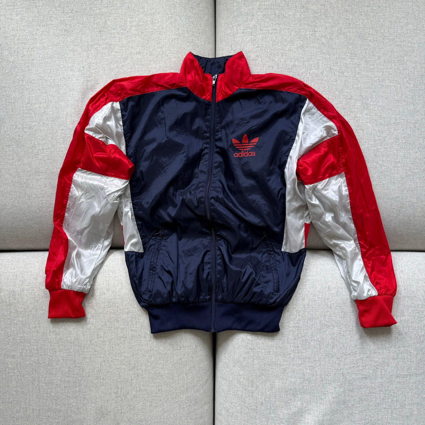 Adidas jacket (S)