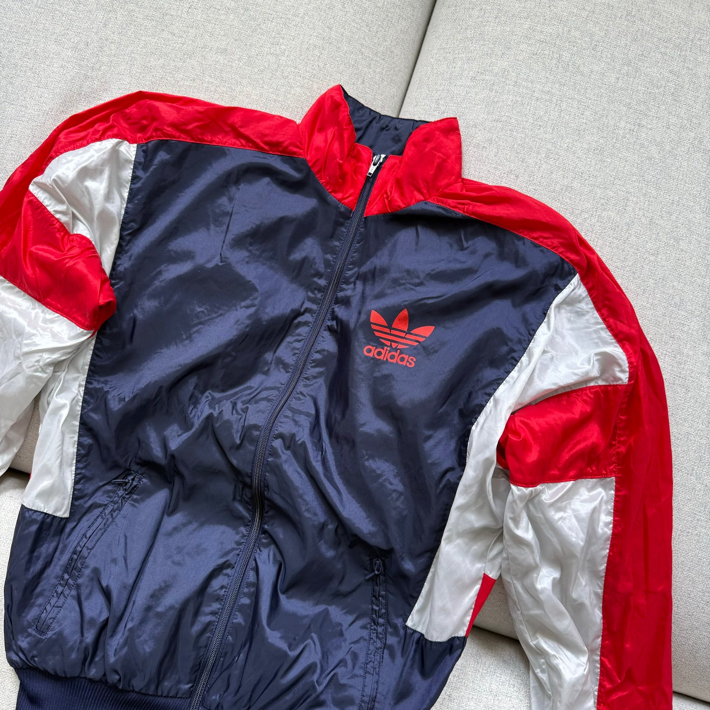Adidas jacket (S)