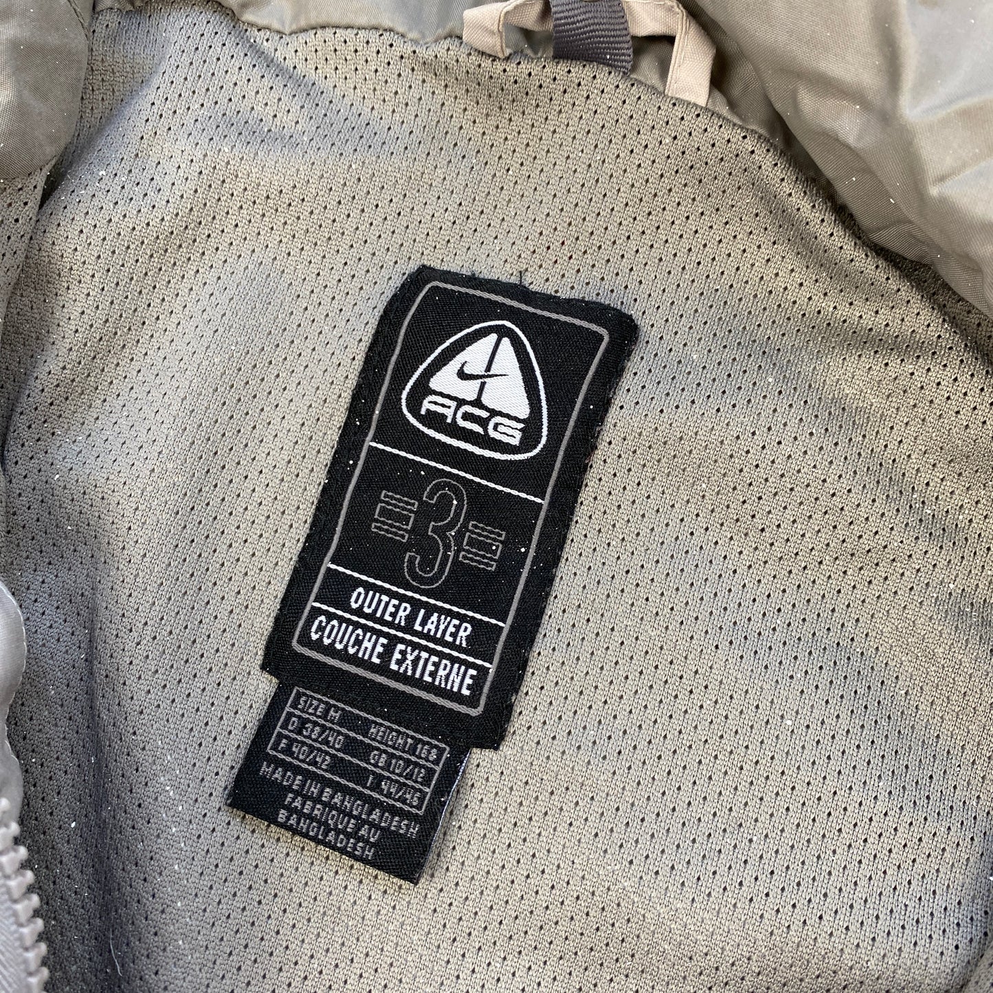Nike ACG RARE jacket (M)