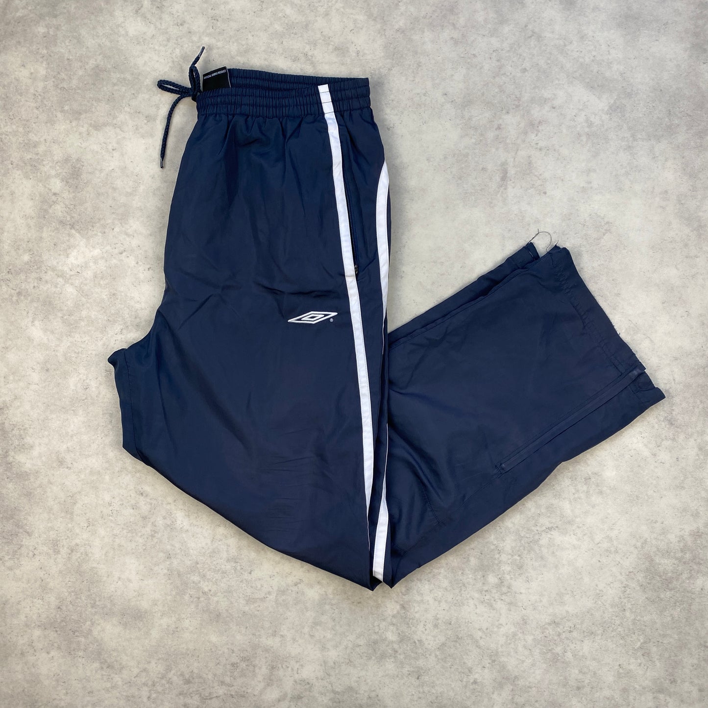 Umbro track pants (M-L)
