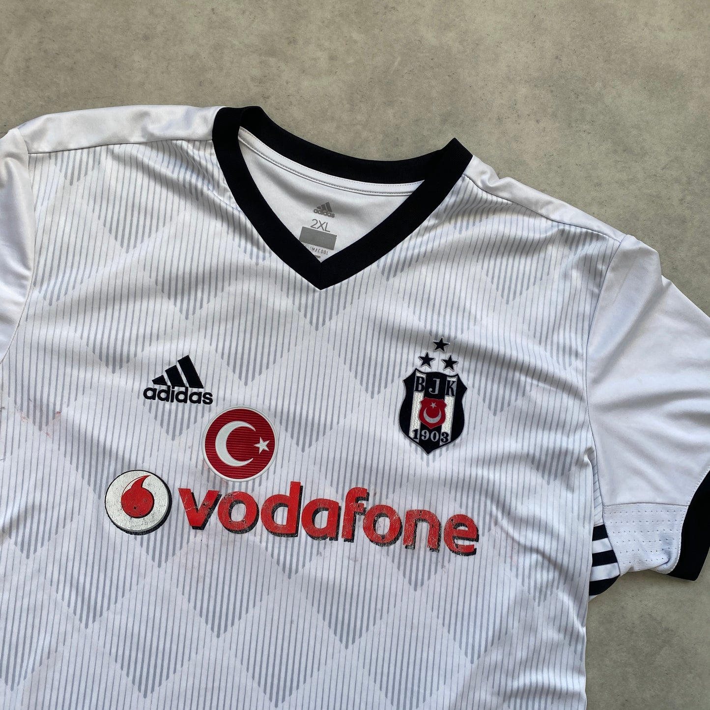 Adidas Besiktas football shirt (L-XL)