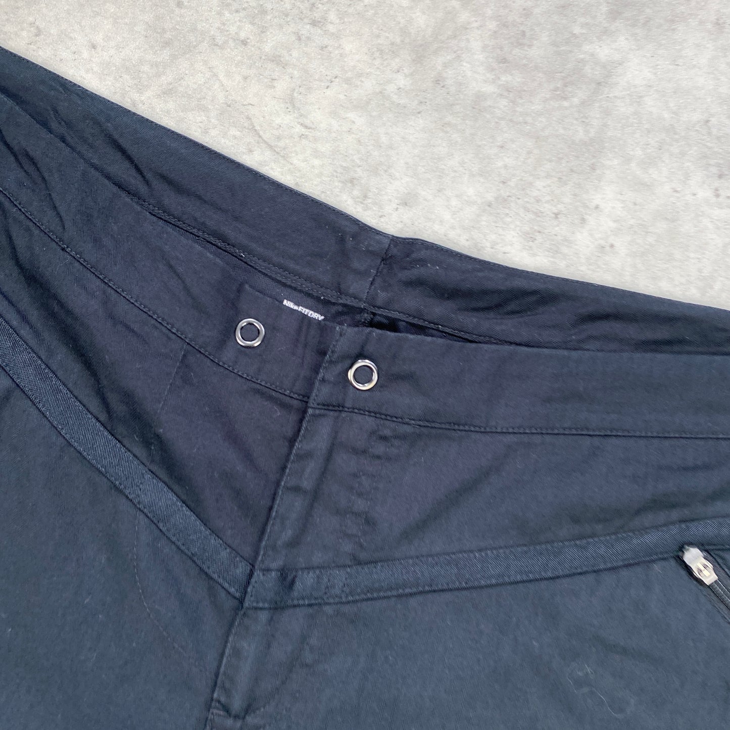 Nike RARE track pants (L-XL)