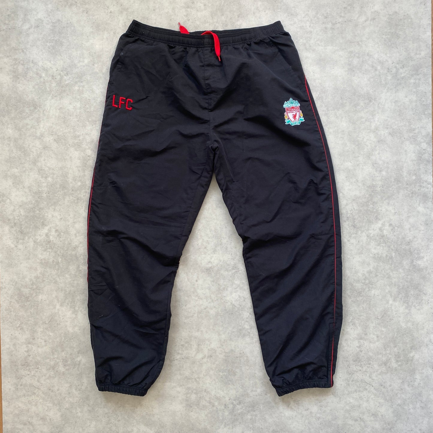 Fc Liverpool track pants (XL-XXL)