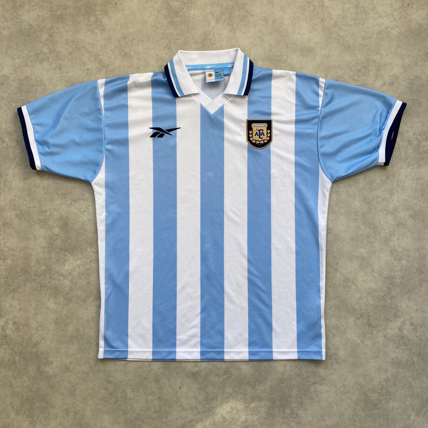 Umbro RARE Argentinia football shirt (L)