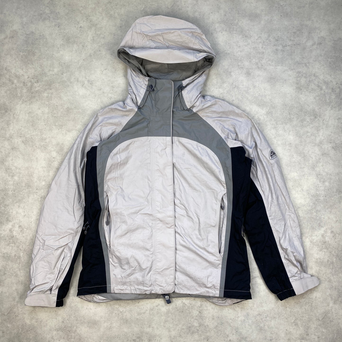 Nike ACG RARE jacket (M)