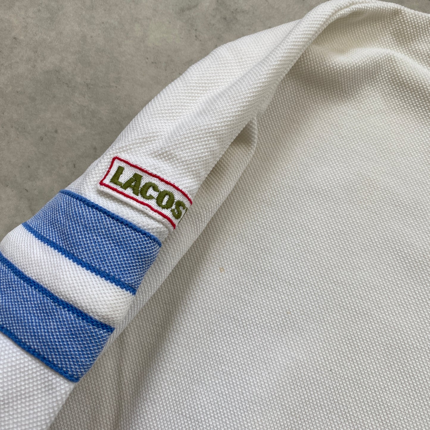 Lacoste RARE zip sweater (M-L)