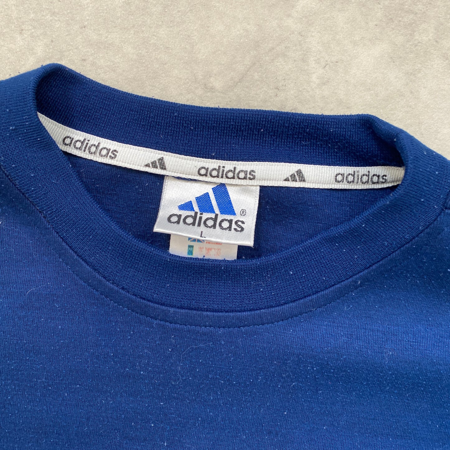 Adidas heavyweight sweater (L)