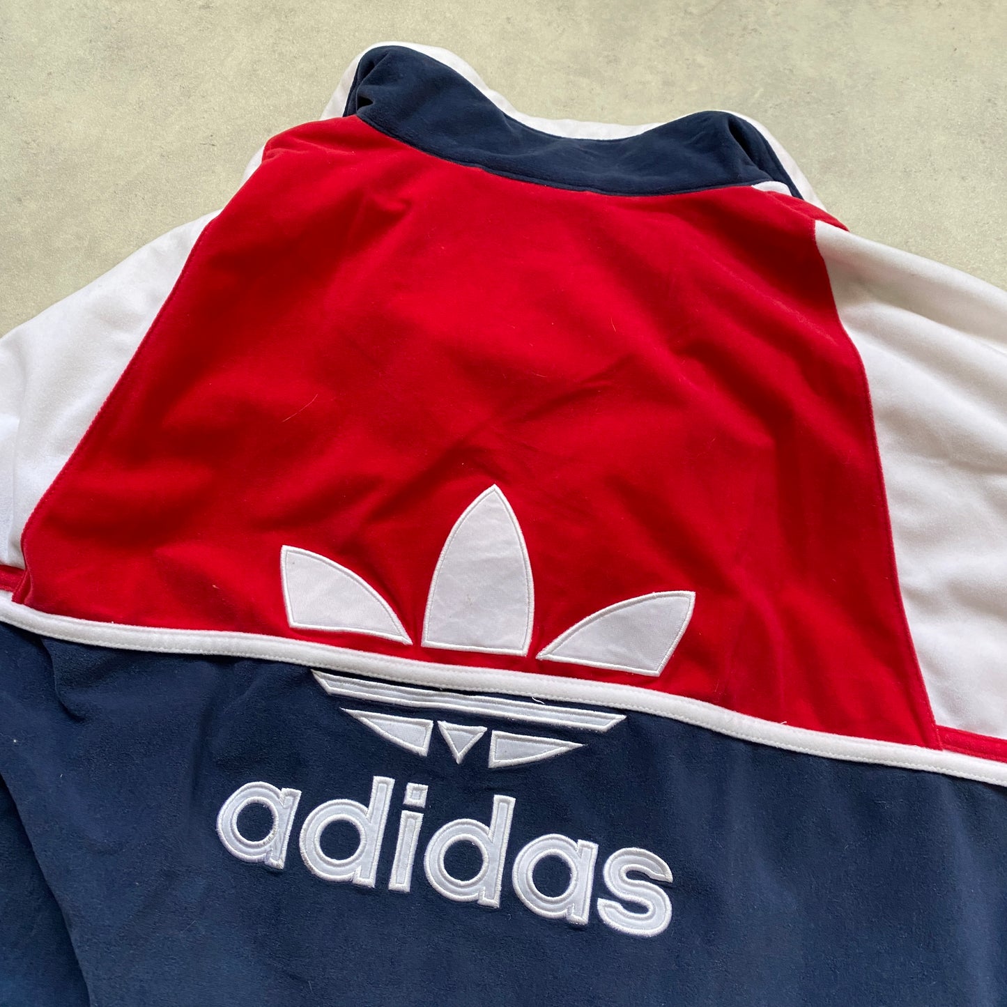 Adidas RARE zip sweater (L-XL)