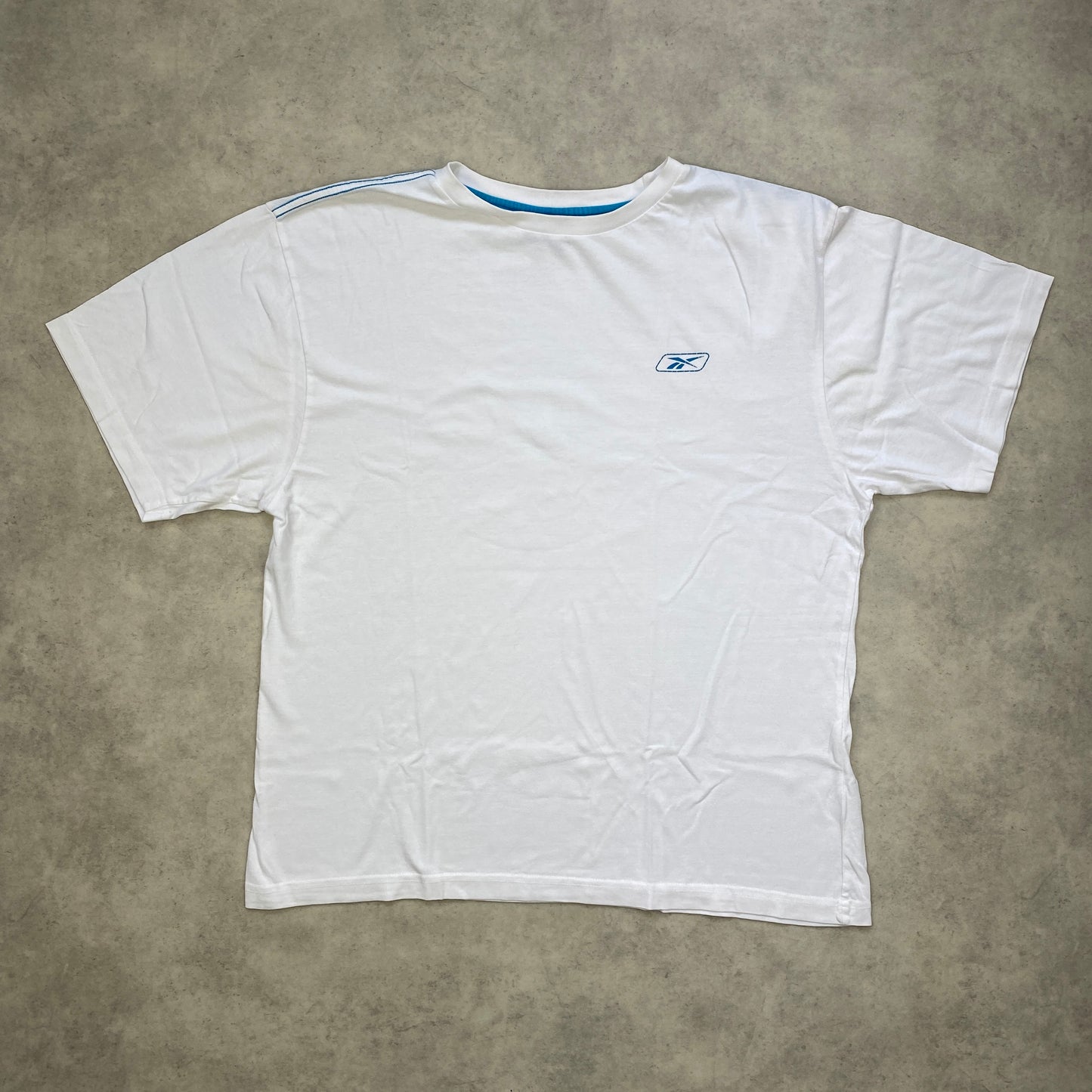 Reebok tee (L)