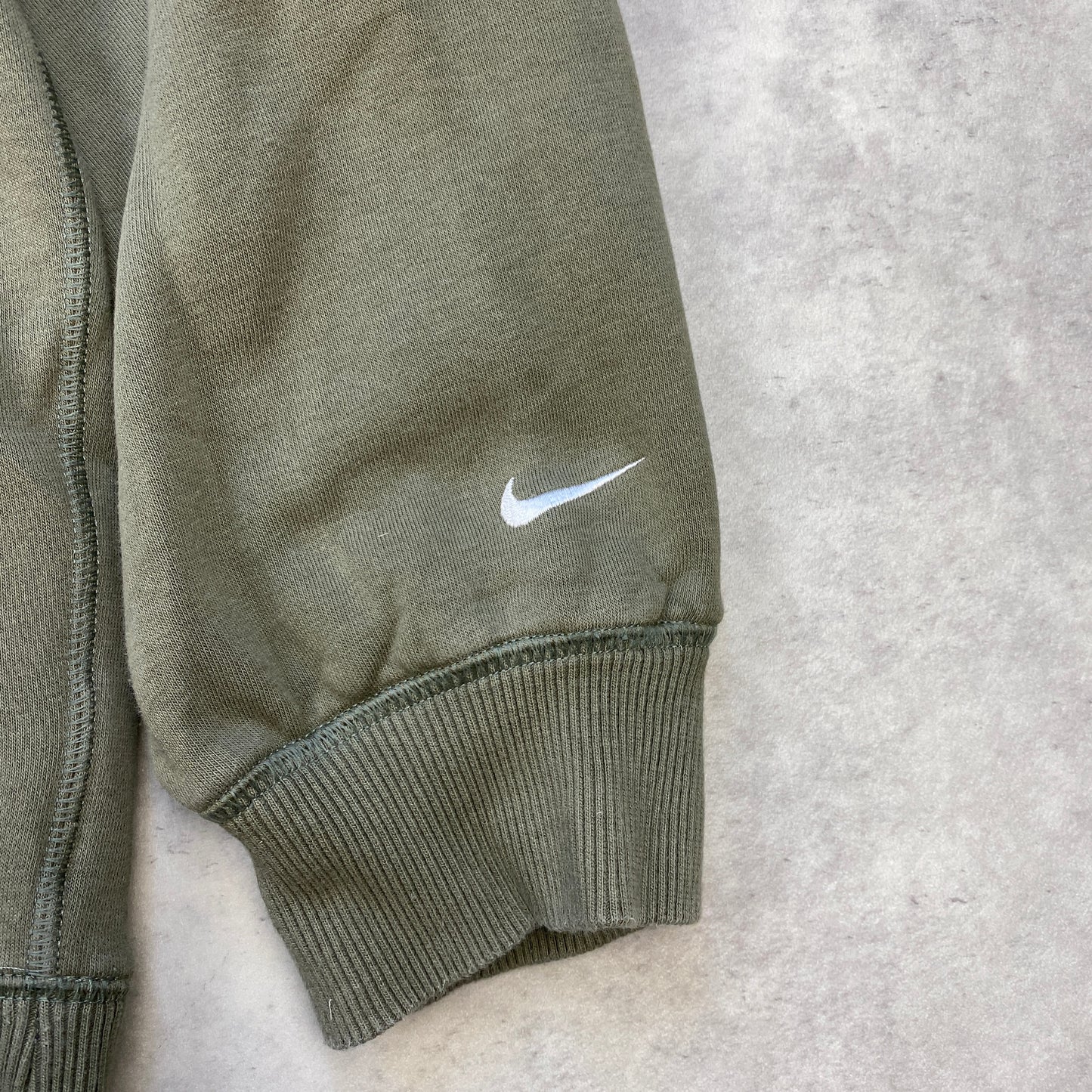 Nike RARE sweater (M)