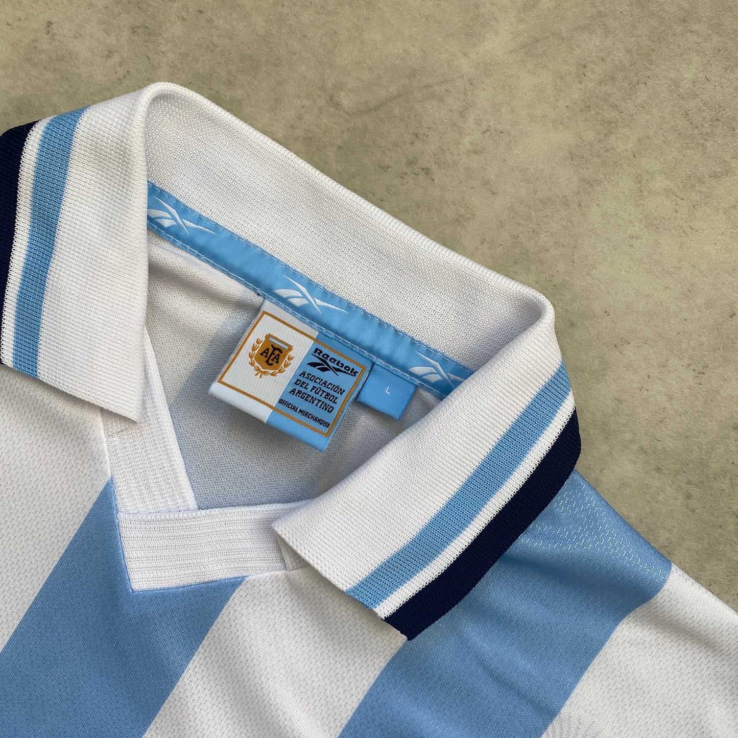 Umbro RARE Argentinia football shirt (L)