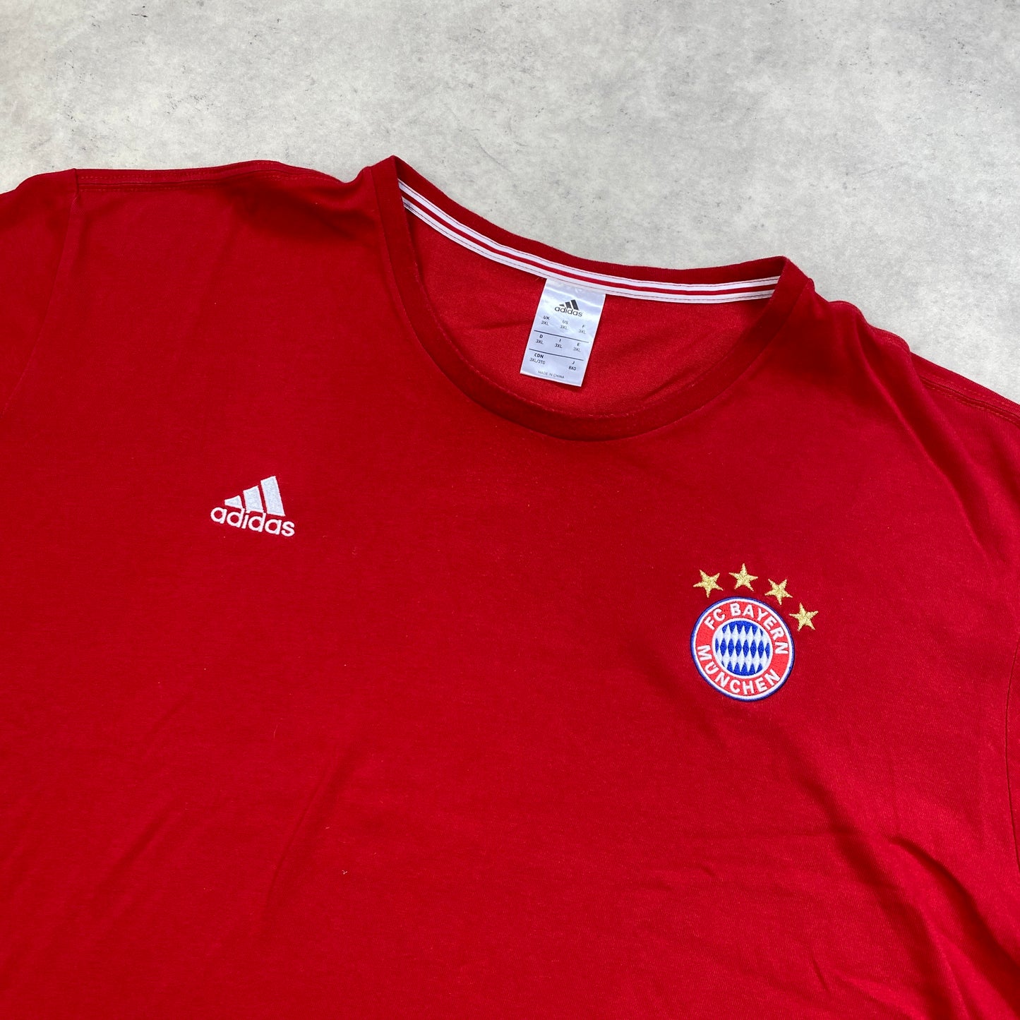 Adidas Bayern Munich tee (XXL)