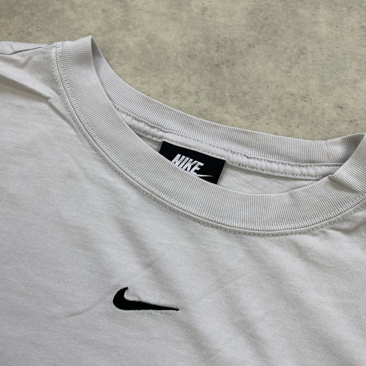 Nike tee (XS-S)