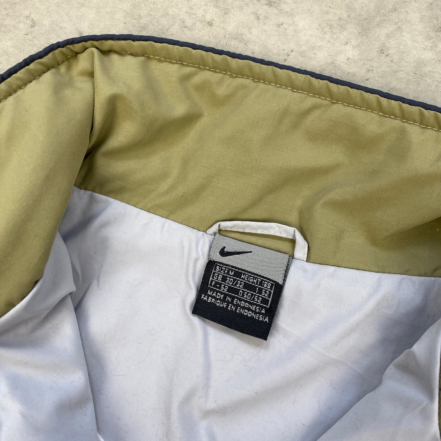 Nike RARE track jacket (M)