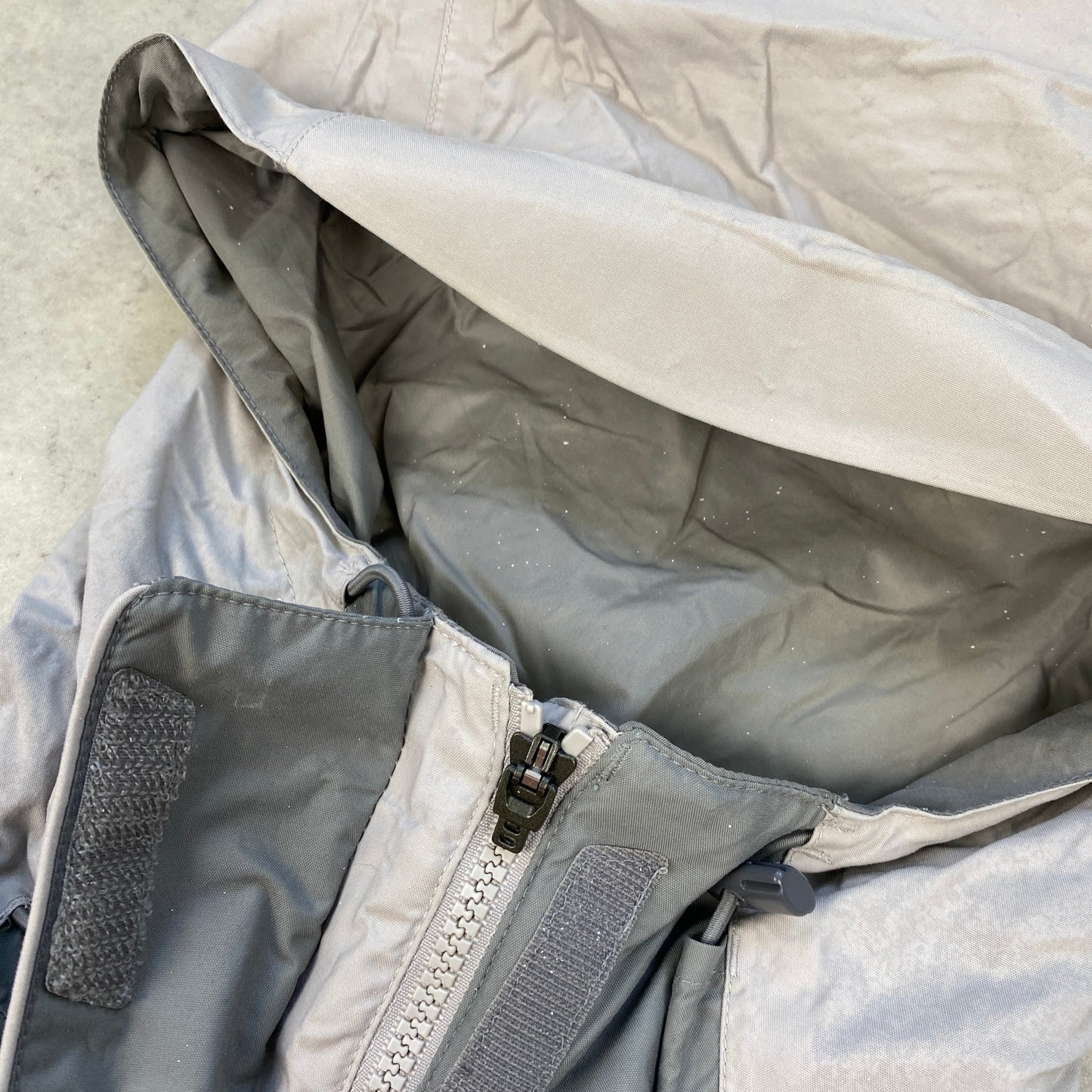 Nike ACG RARE jacket (M)