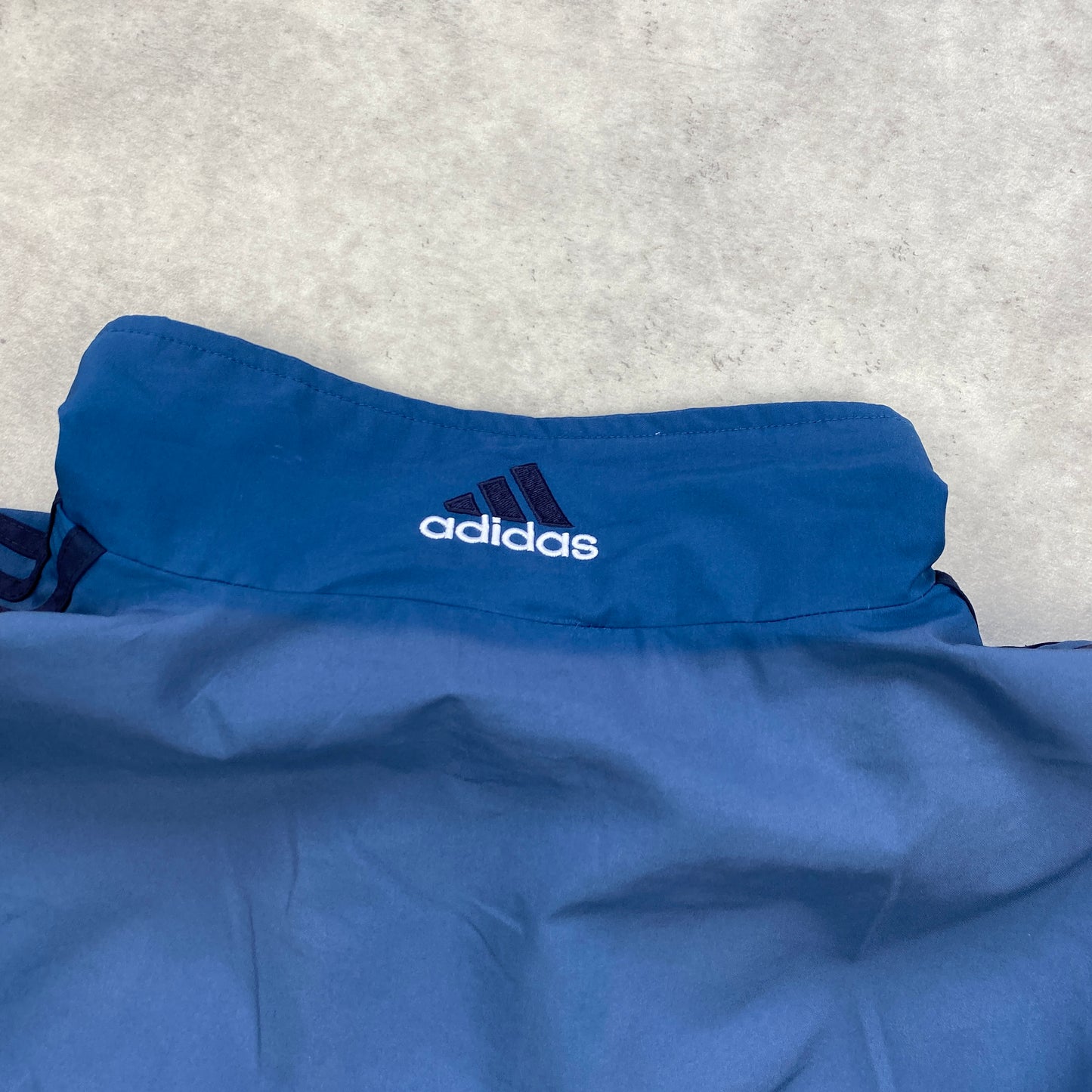 Adidas track jacket (L)