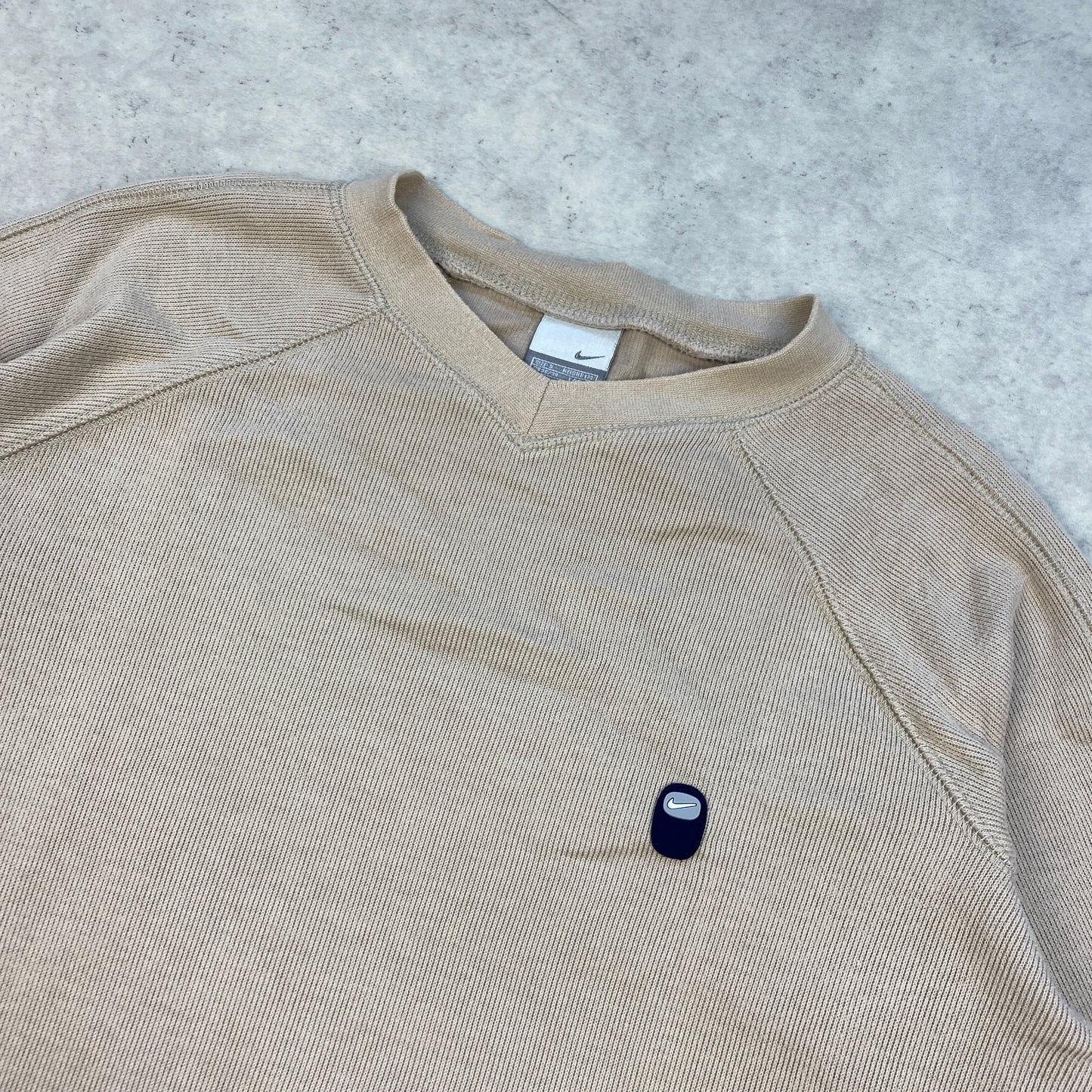 Nike RARE v-neck heavyweight sweater (S)