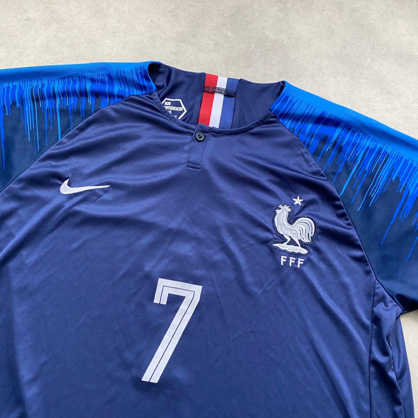 Nike Griezmann France football shirt (L-XL)