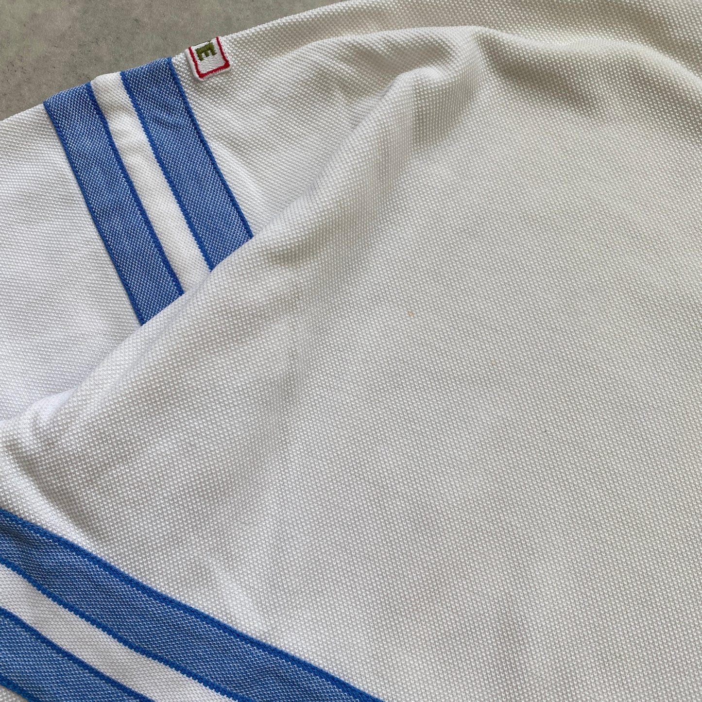 Lacoste RARE zip sweater (M-L)