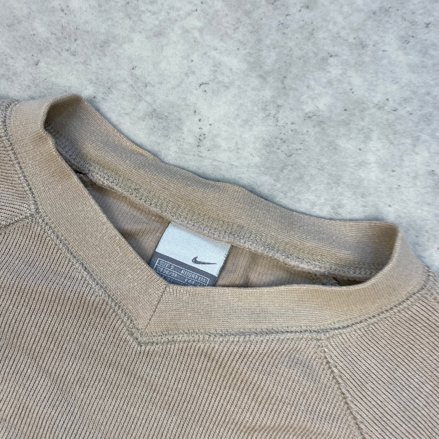 Nike RARE v-neck heavyweight sweater (S)