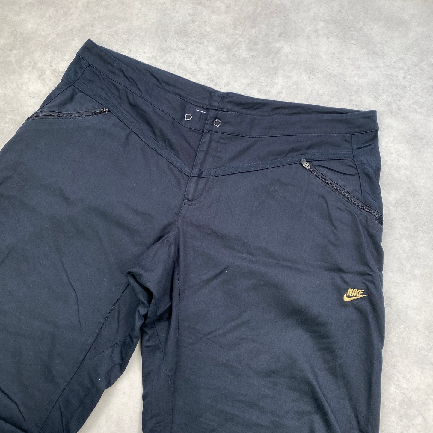 Nike RARE track pants (L-XL)