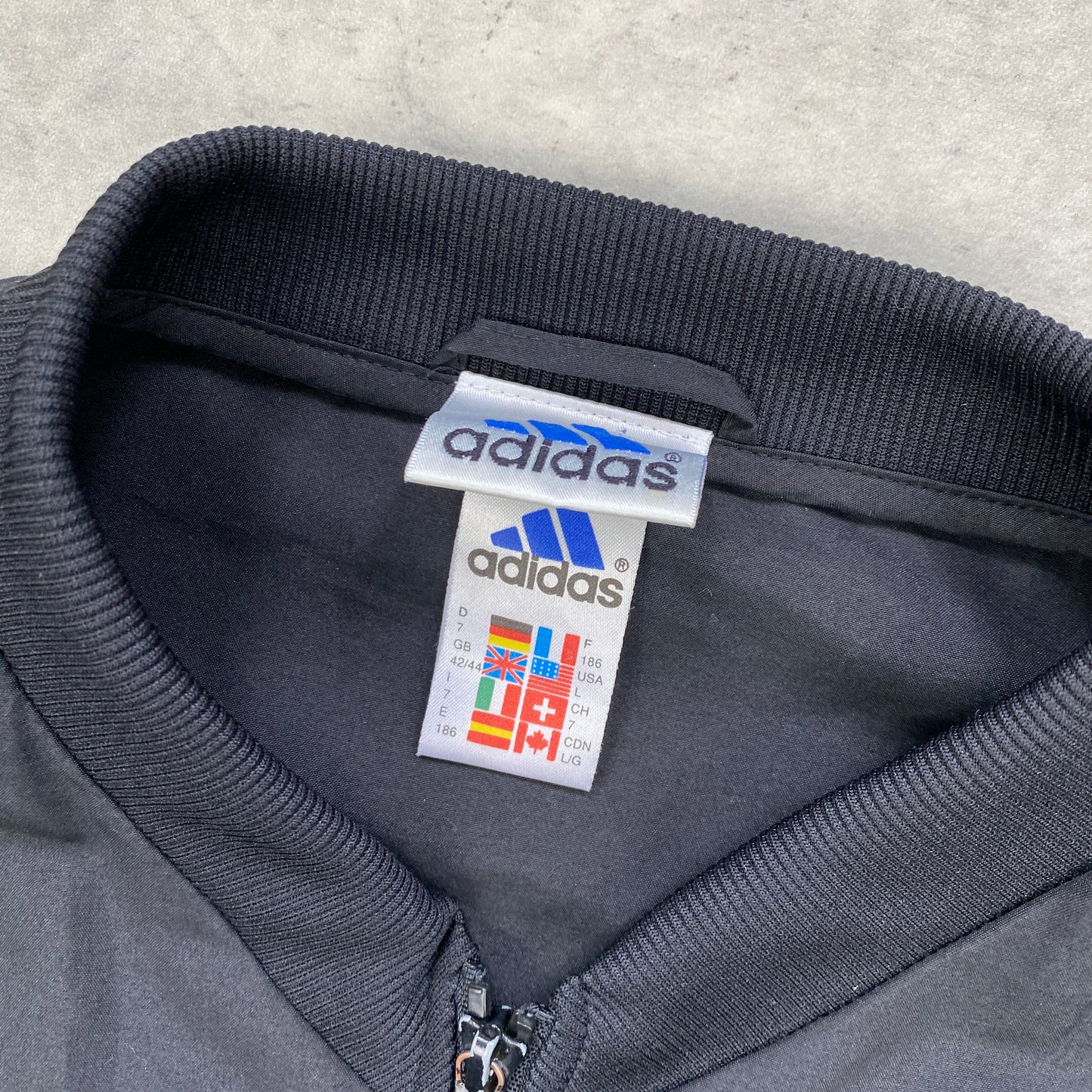 Adidas RARE track jacket (L-XL)