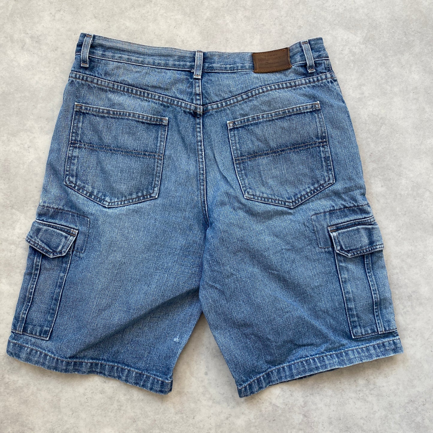 Tommy Hilfiger vintage denim short (L)