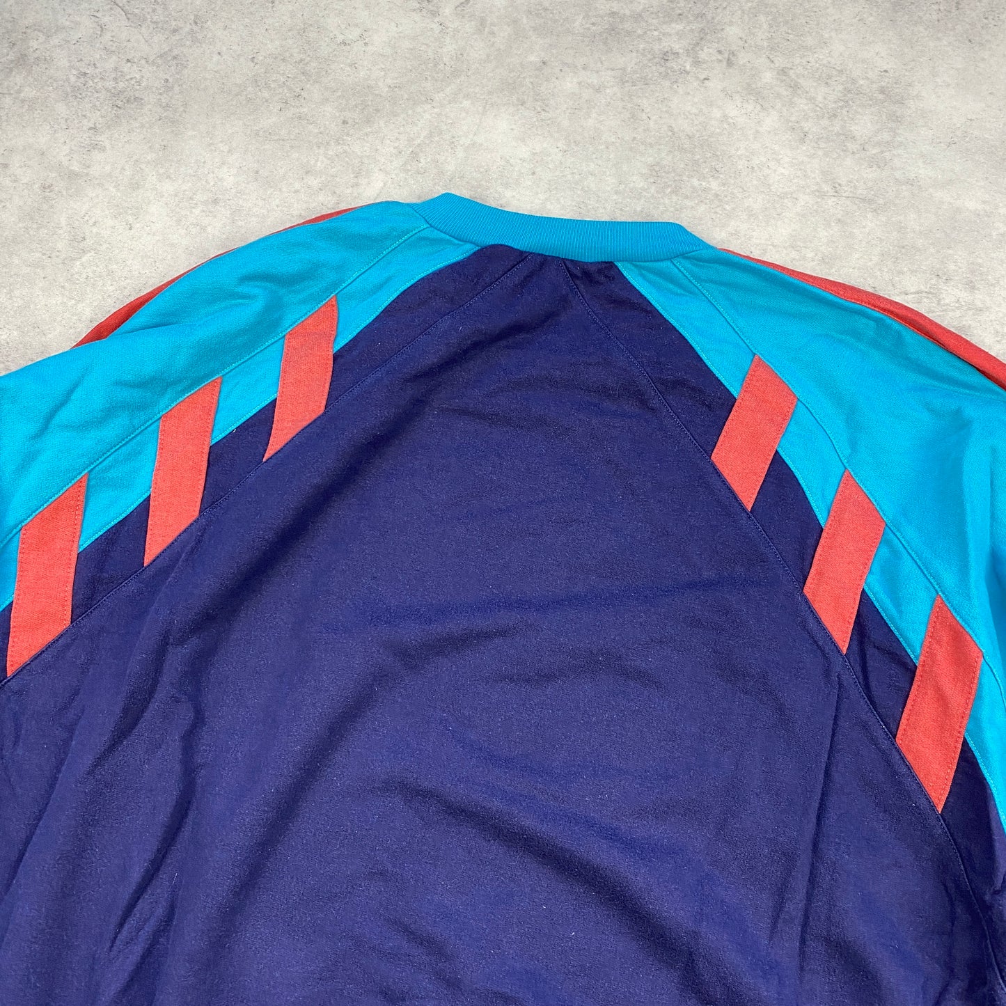 Adidas RARE heavyweight sweater (L-XL)