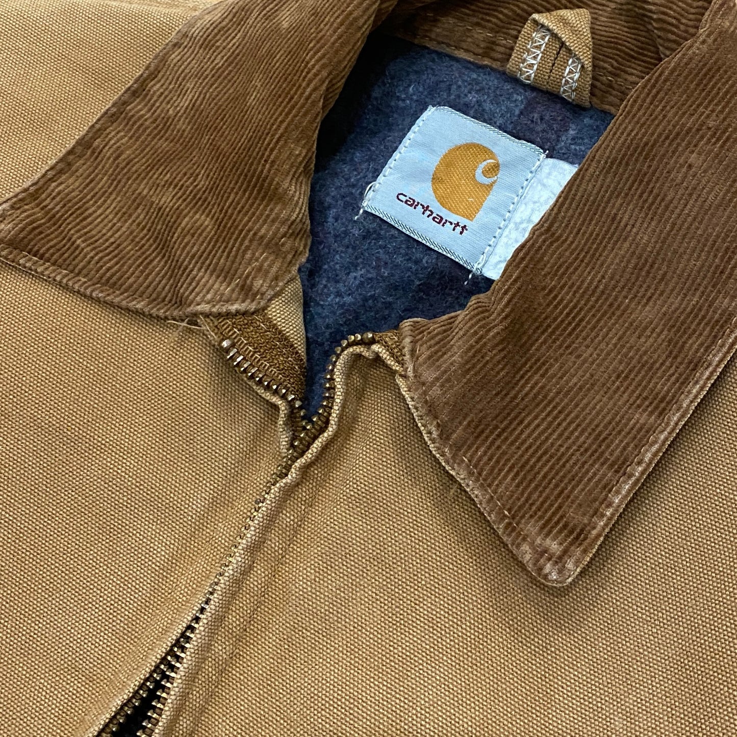 Carhartt distressed workwear detroit jacket (S)