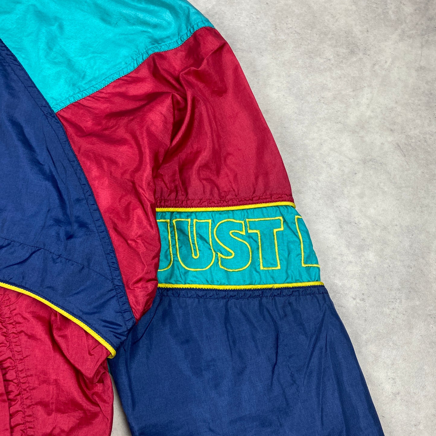 Nike RARE USA track jacket (M)