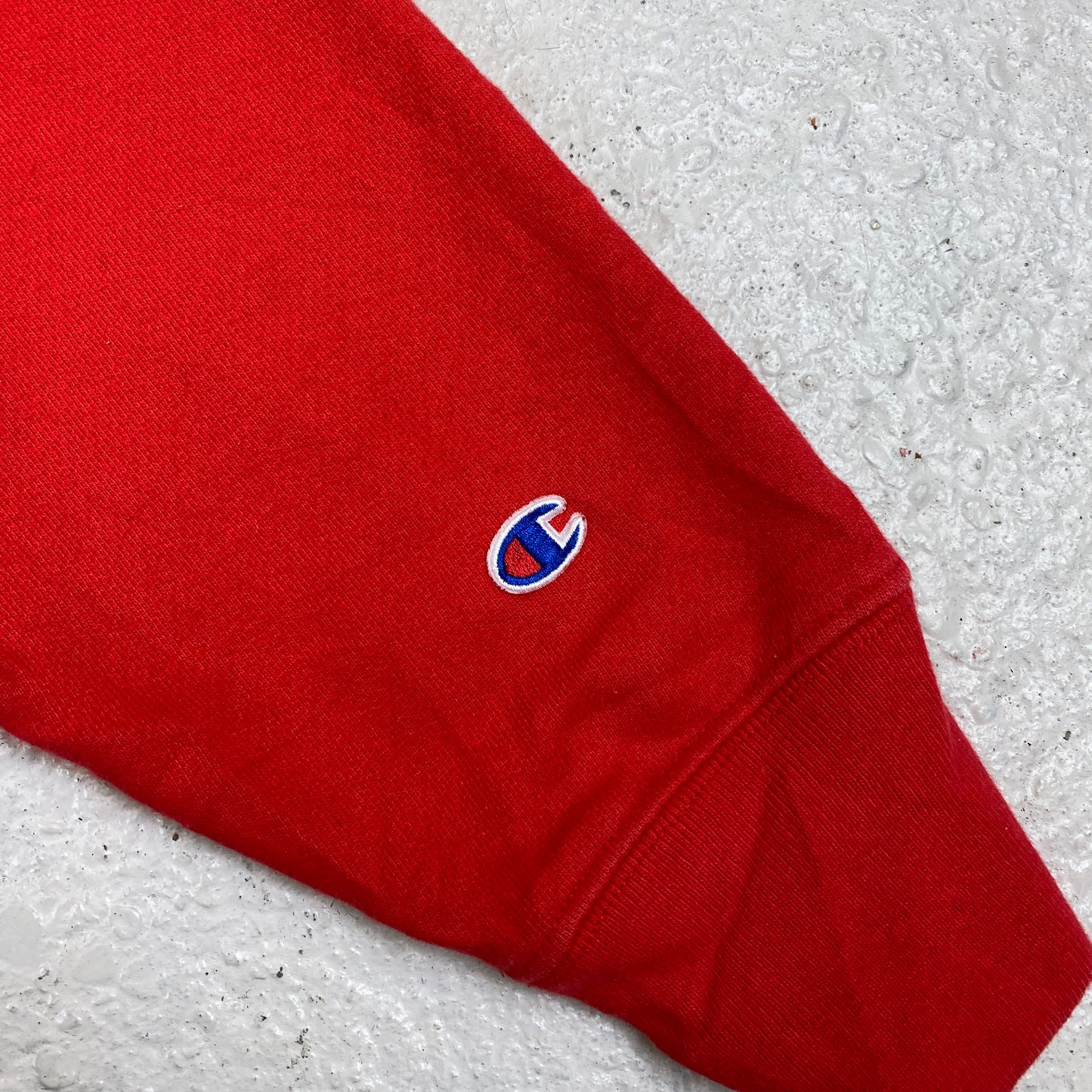 Champion heavyweight embroidered sweater (XXL)