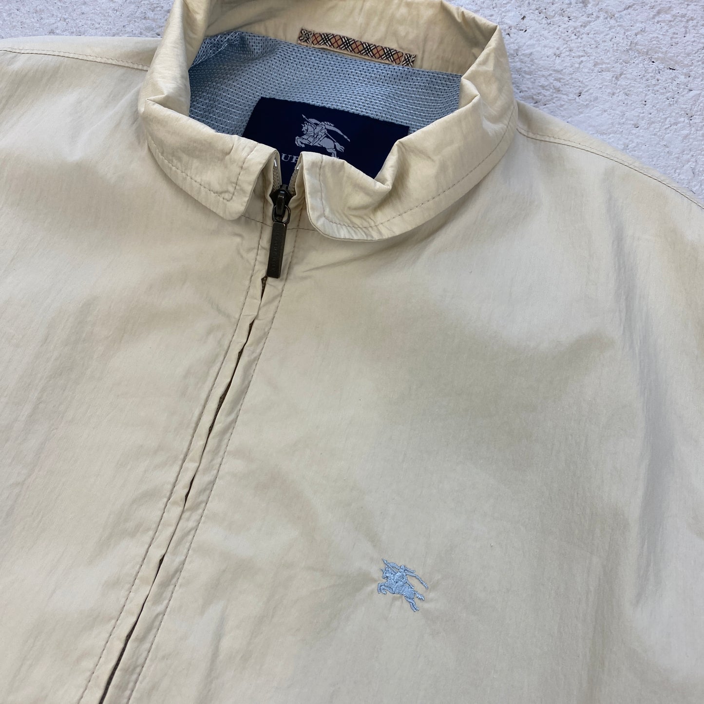 Burberry harrington jacket (M-L)