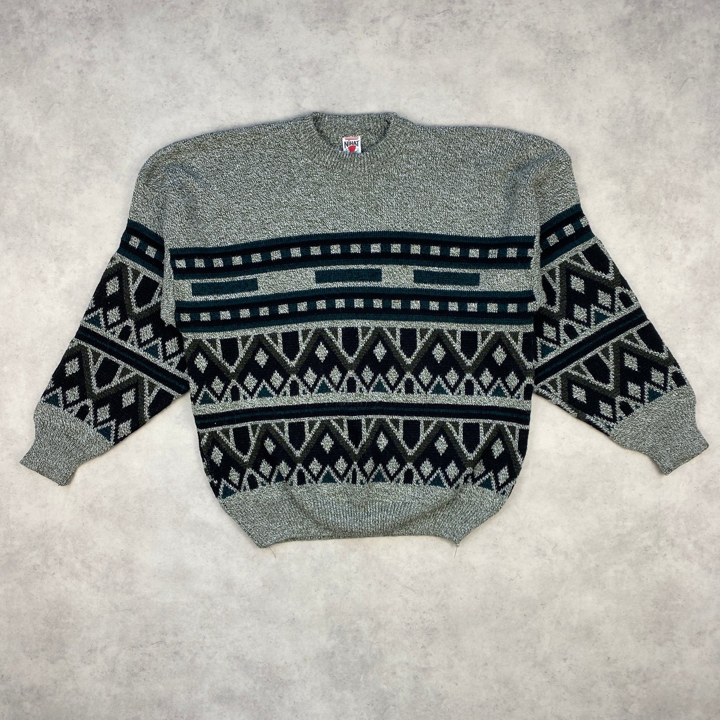 VTG knit heavyweight sweater (M-L)