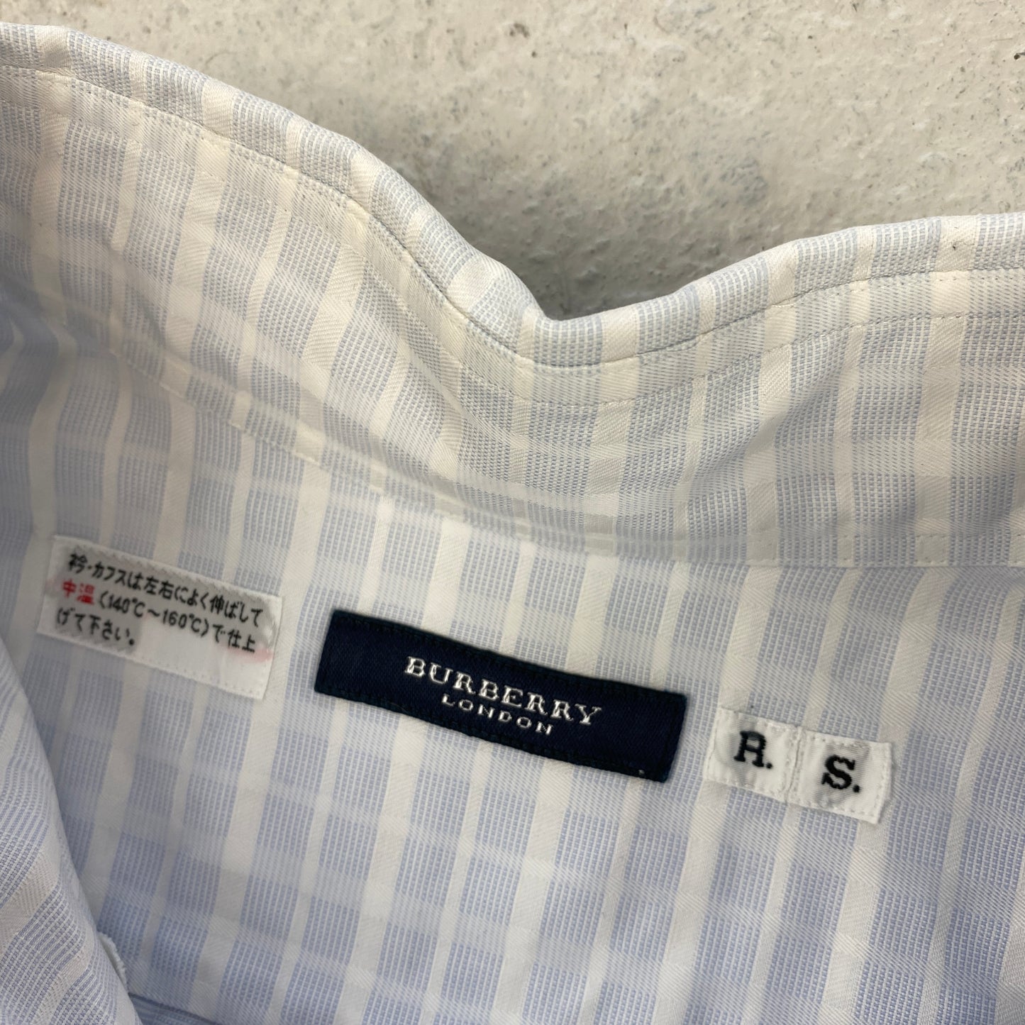 Burberry shirt (S-M)
