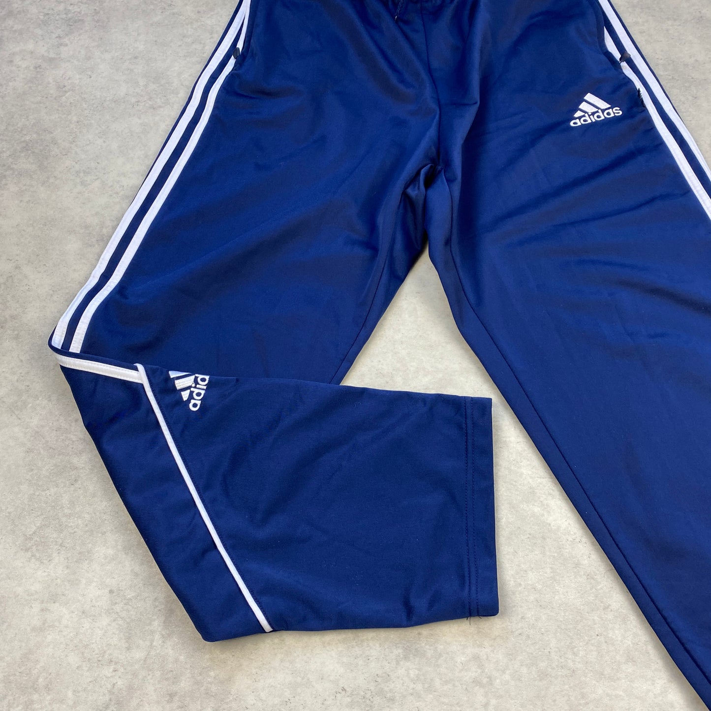 Adidas track pants (L)