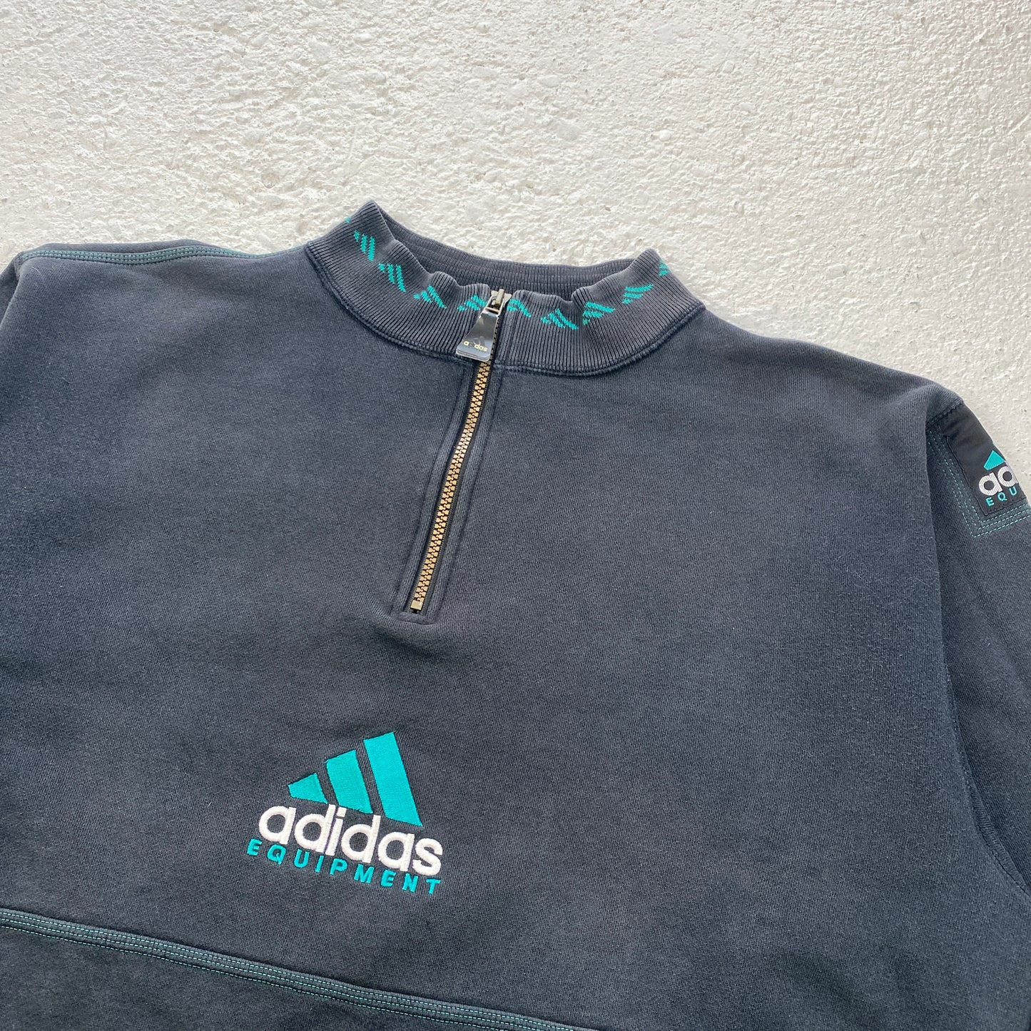 Adidas Equipment RARE heavyweight sweater (S-M)