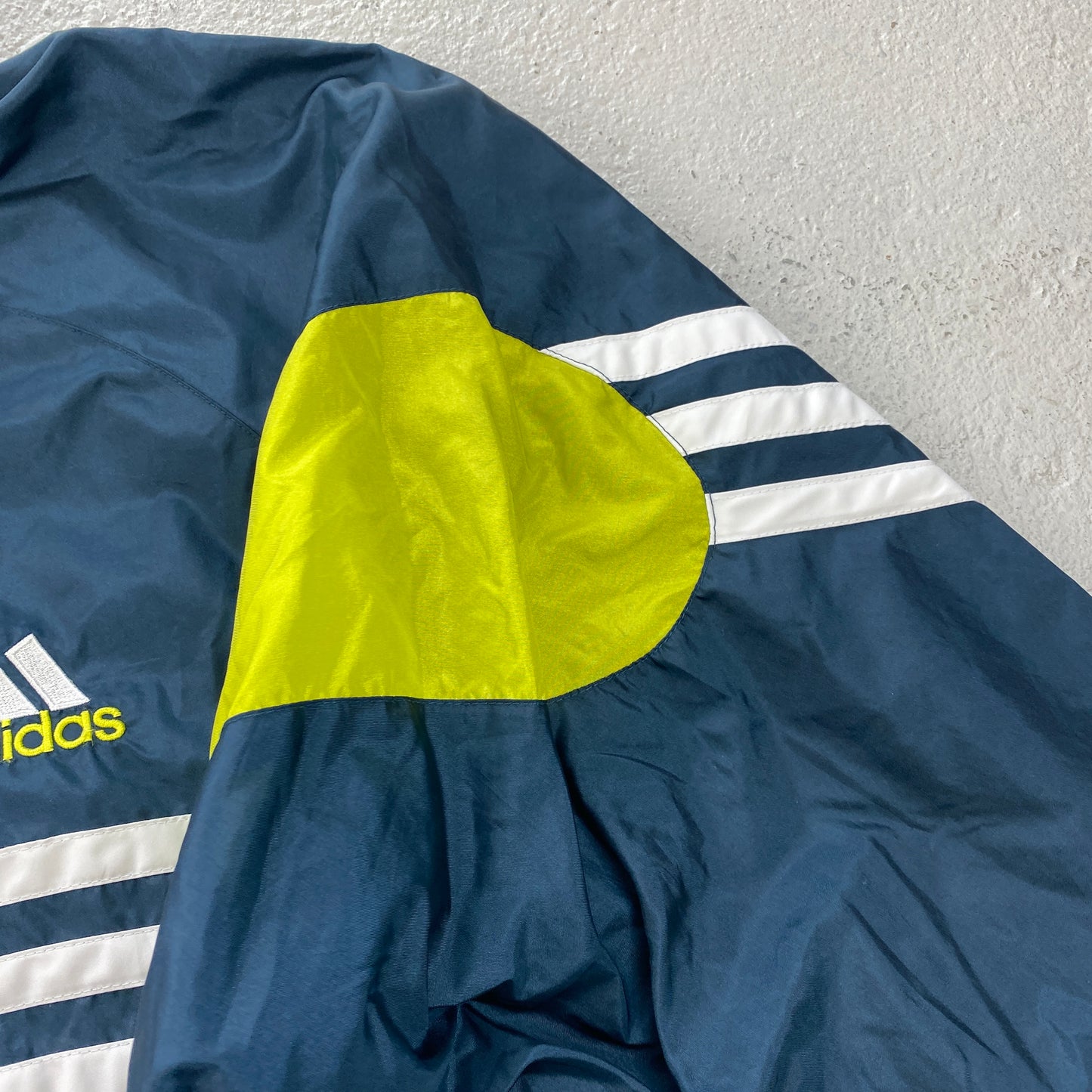 Adidas RARE track jacket (L-XL)