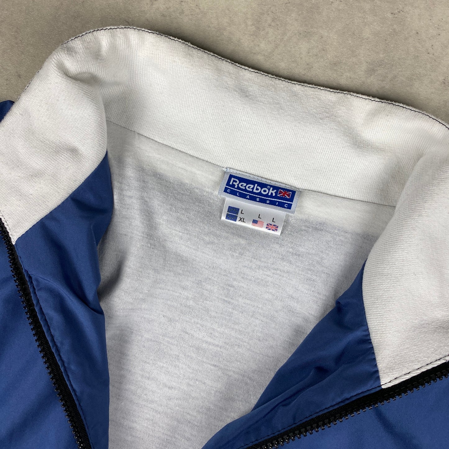 Reebok RARE track jacket (L-XL)