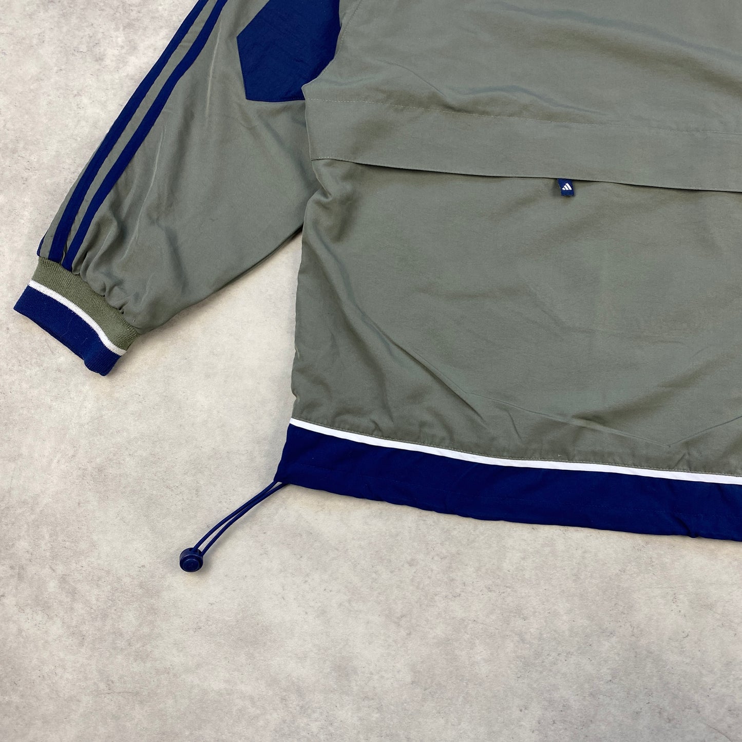 Adidas RARE v-neck windbreaker (S)