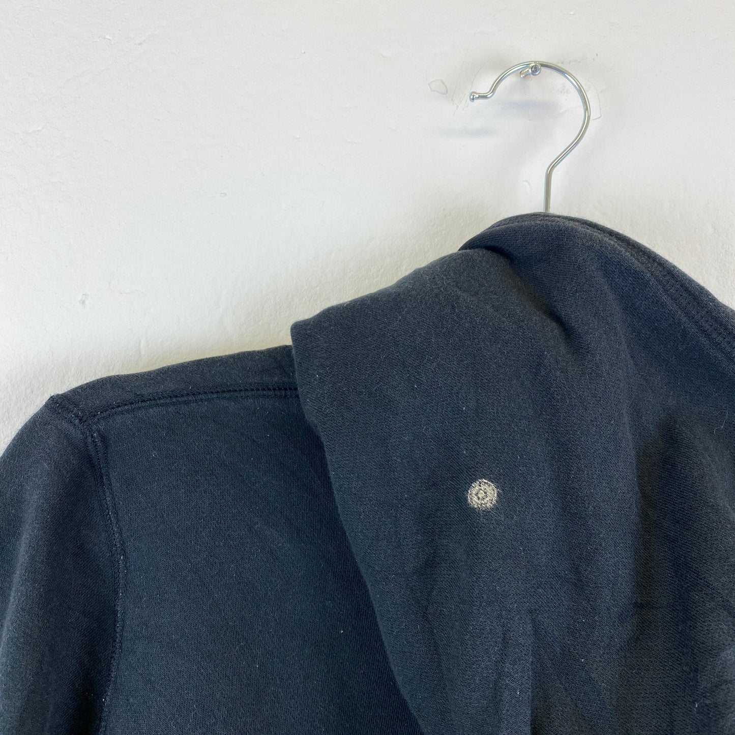 Nike embroidered center swoosh hoodie (S-M)