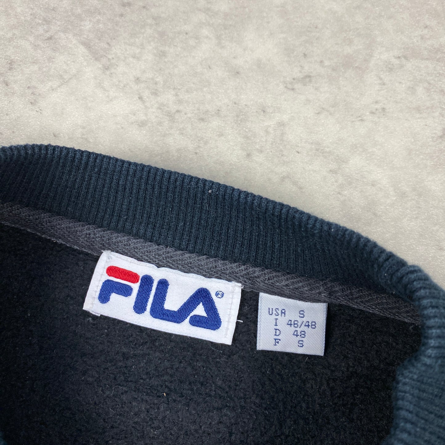 Fila heavyweight sweater (S-M)