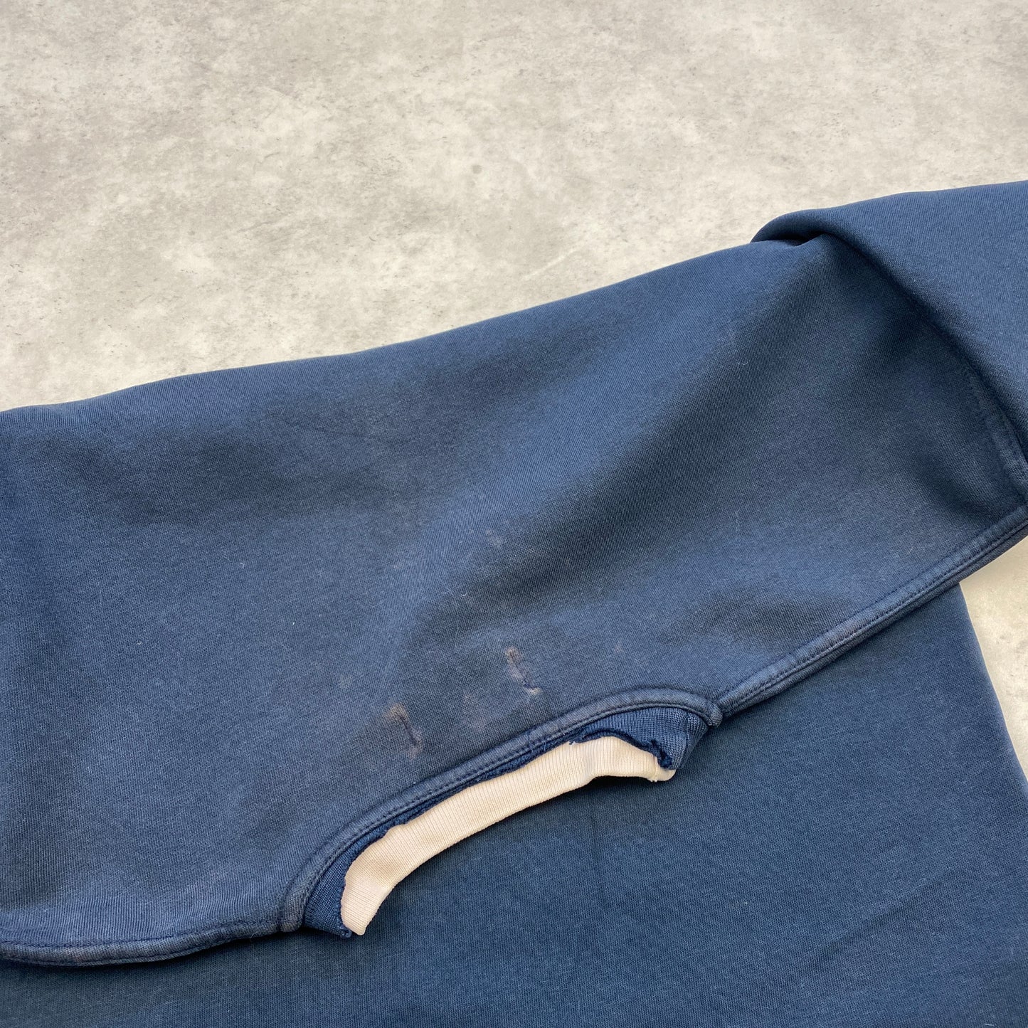 Calvin Klein RARE sweater (S)