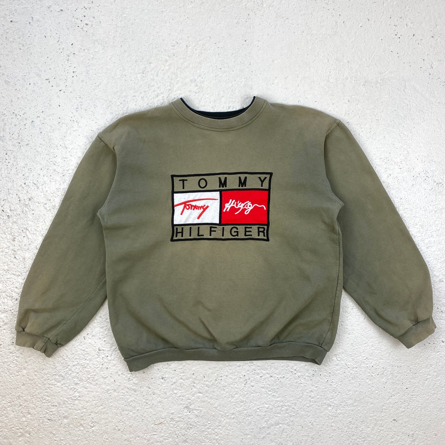 Tommy Hilfiger RARE heavyweight sweater (S)