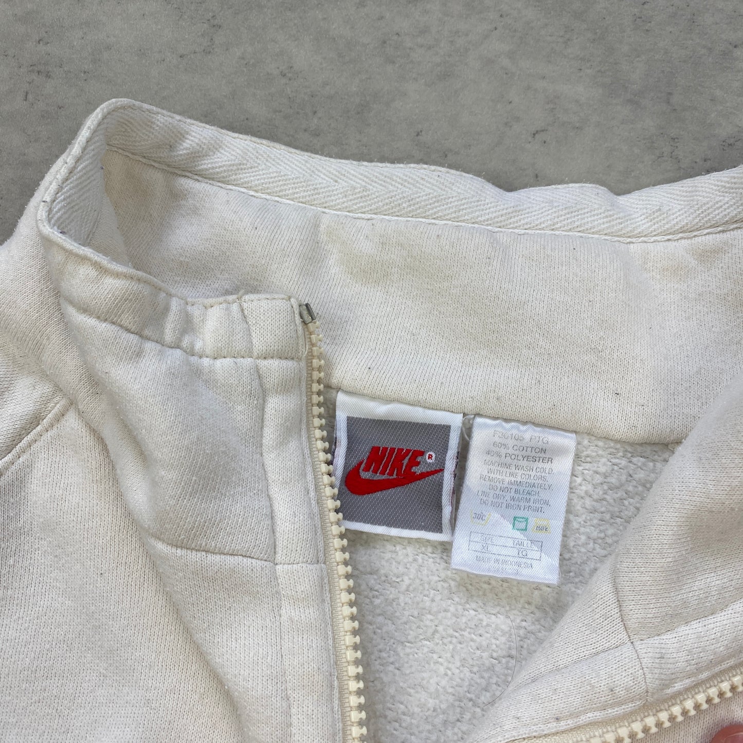Nike RARE 1/4 zip heavyweight sweater (L-XL)