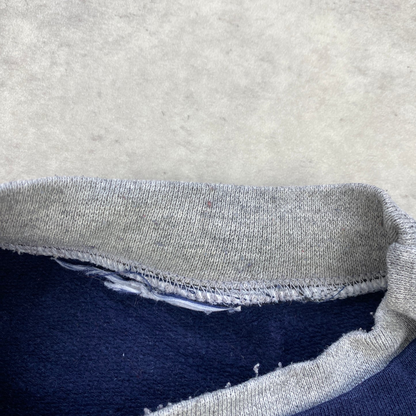 Tommy Hilfiger RARE heavyweight sweater (S)