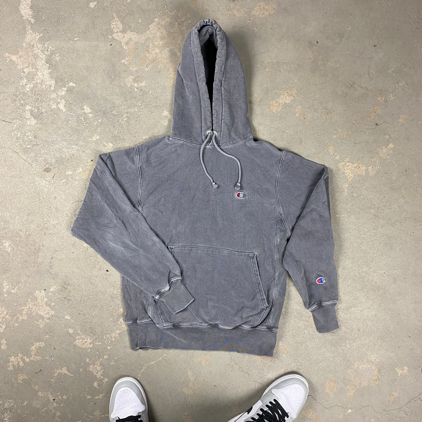Champion washed out dark grey embroidered hoodie (XS)